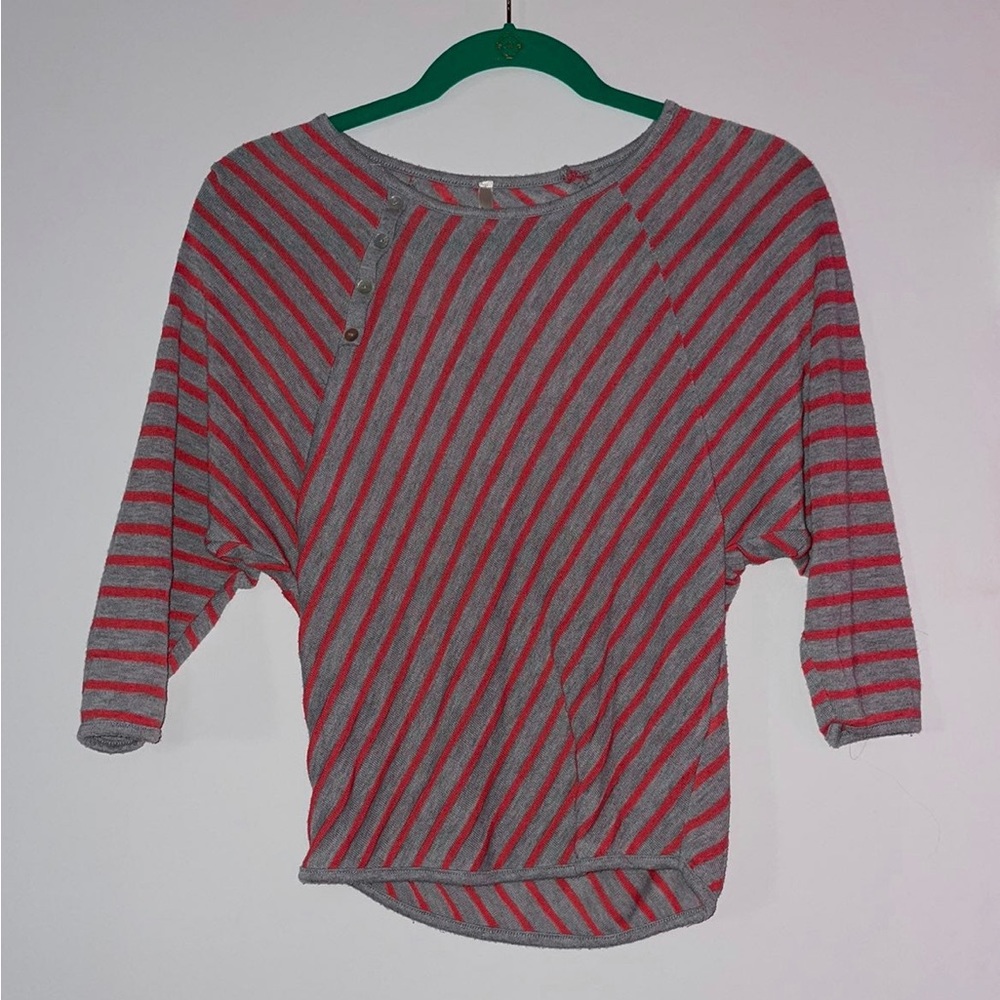 Bella d sweater
